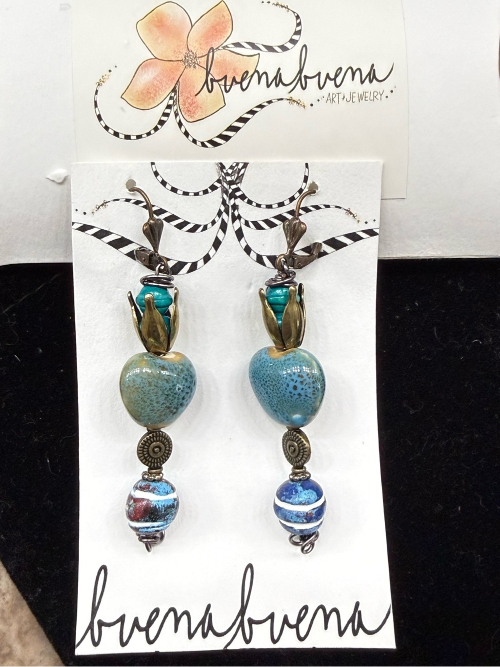Buena Buena Boutique Artisan Turquoise, Ceramic earrings.